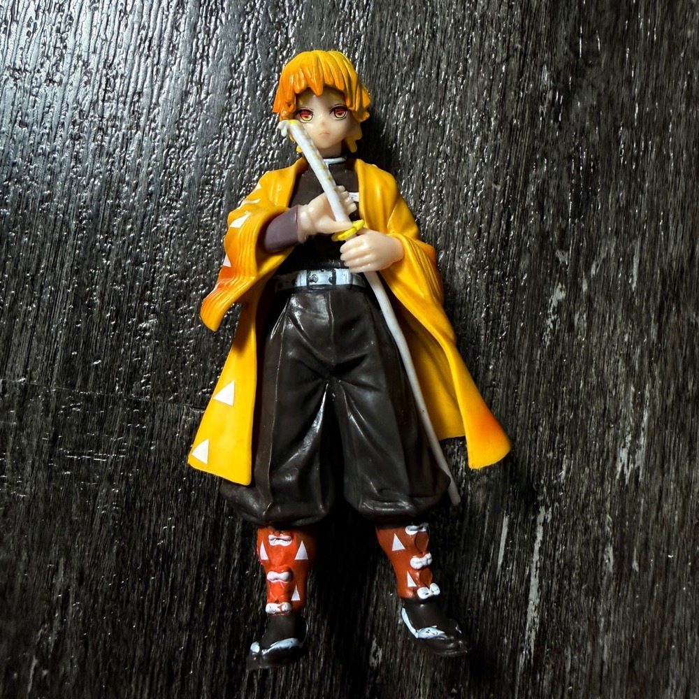 Demon Slayer Zenitsu Agatsuma Figure Unisex 6.5in Yellow Anime Statue PVC Base